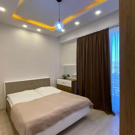 Apartment In The Center تبليسي المظهر الخارجي الصورة